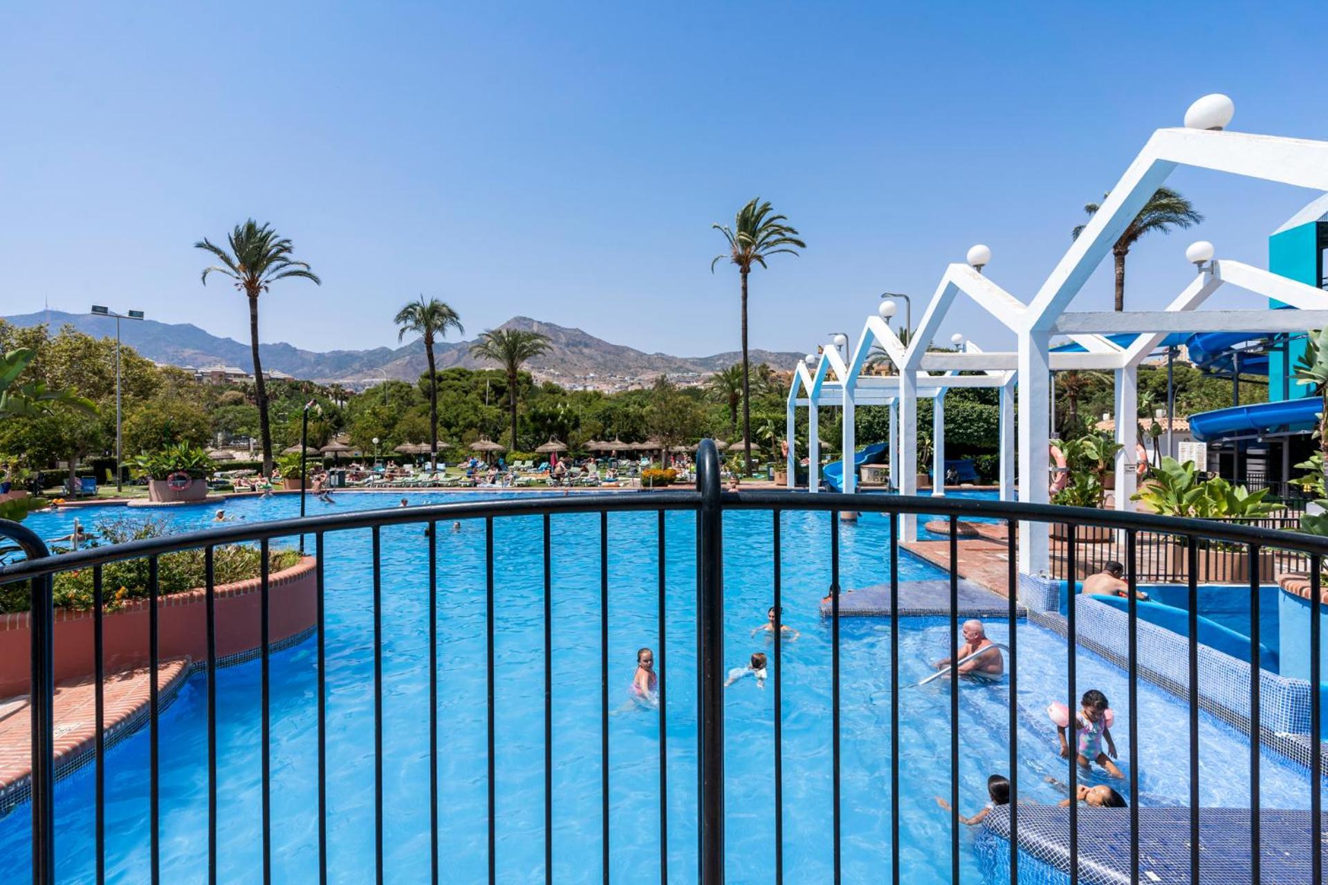 Appartement Sunny Penthouse With Amazing Pool By Costarentals - Ref 214 Benalmádena