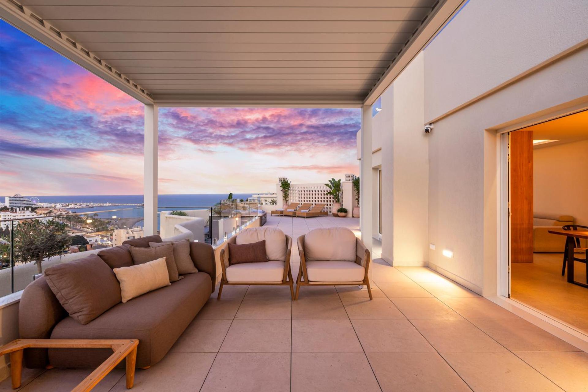 Sunny Penthouse With Amazing Pool By Costarentals - Ref 214 Apartment