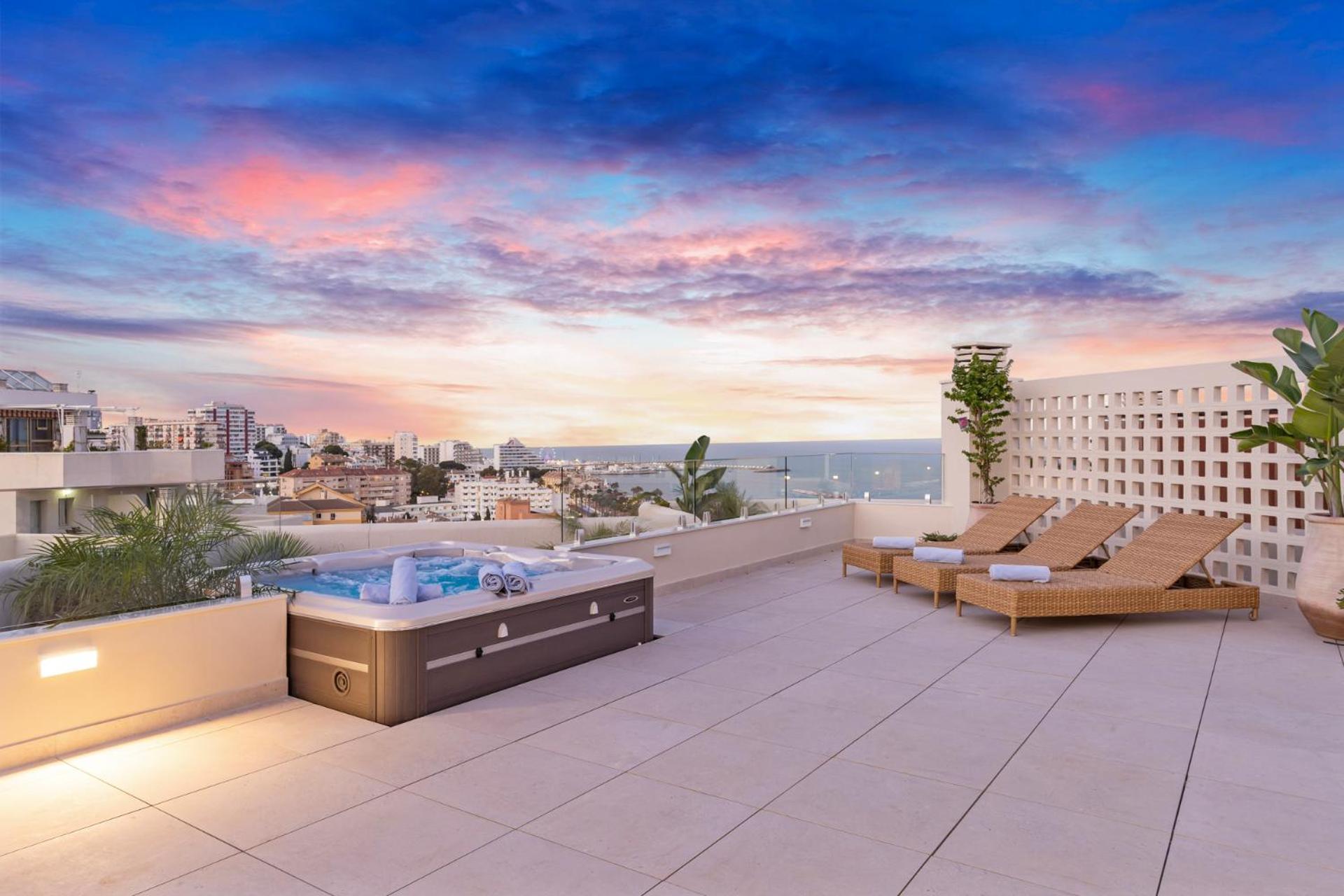 Sunny Penthouse With Amazing Pool By Costarentals - Ref 214 Apartment Benalmadena